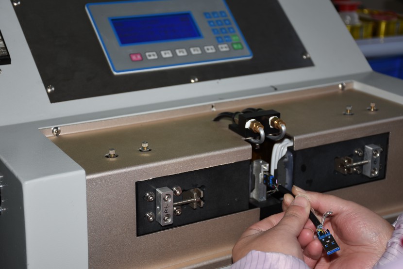 1572834848972102.png 同頻雙面焊接機.png